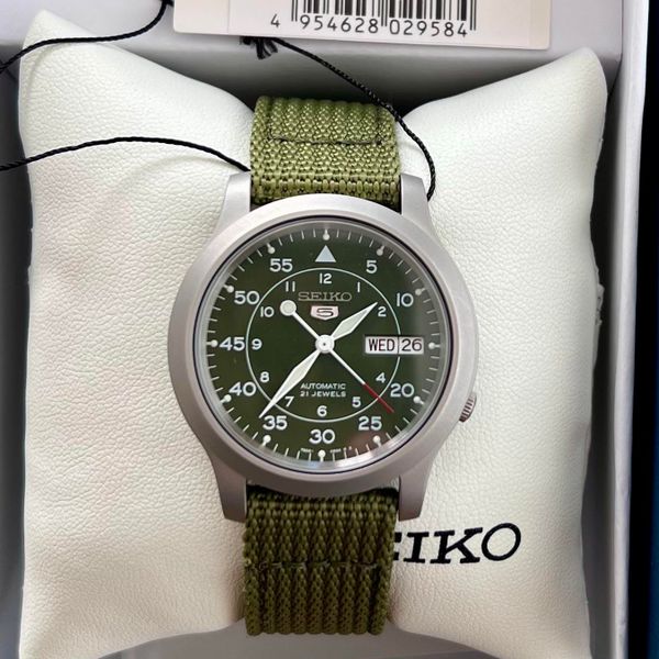 [WTS] Seiko 5 SNK805 as new, discontinued 37mm.