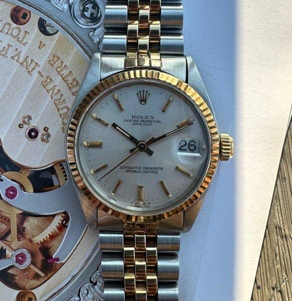 FS: Rolex Datejust 6827 Two-Tone 18K/SS Silver Dial 31mm
