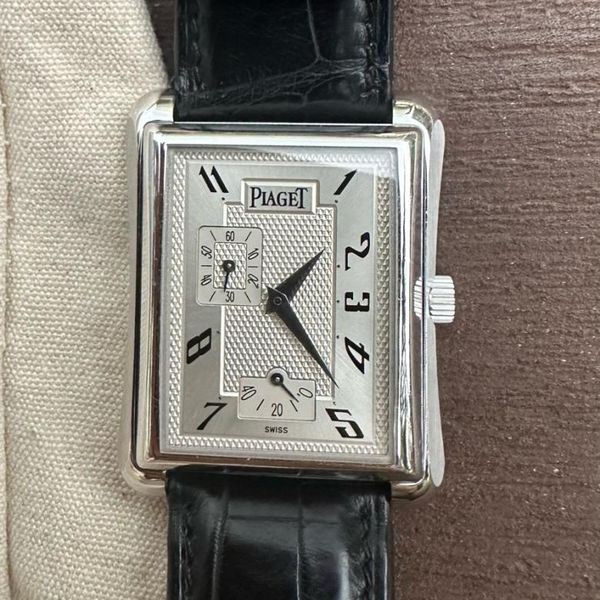 FS: Piaget Emperador Tonneau P10042 18k White Gold