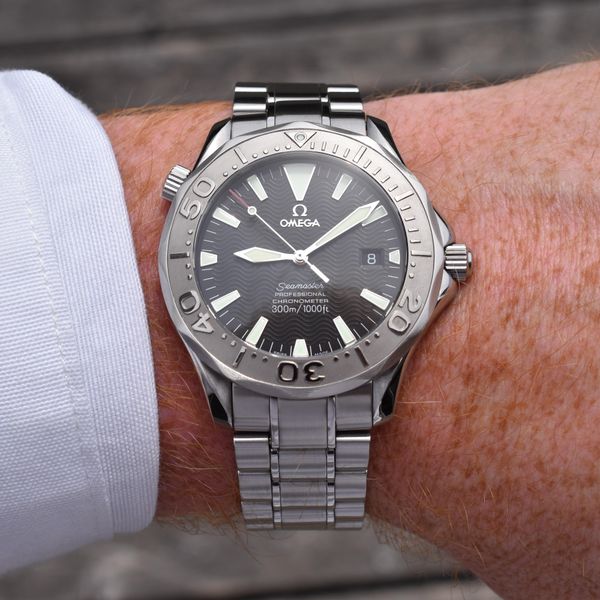 [WTS] 2006 Omega Seamaster Pro 300M 41mm Steel 18K WG Bezel…