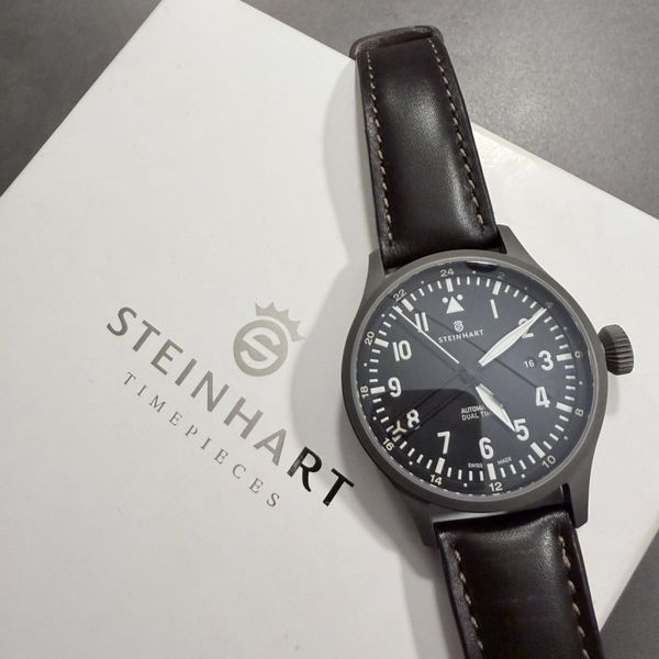 STEINHART NavB-44 Dual Time Titanium, Art.-Nr.: 107-0758