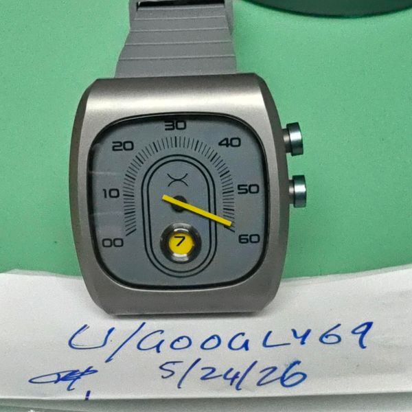 [WTS] Xeric Retro scope Jump Hour Gray Yellow (RTS-2229-11R…