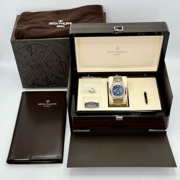 [WTS] 2024 Patek Philippe Nautilus Perpetual Calendar 40mm …