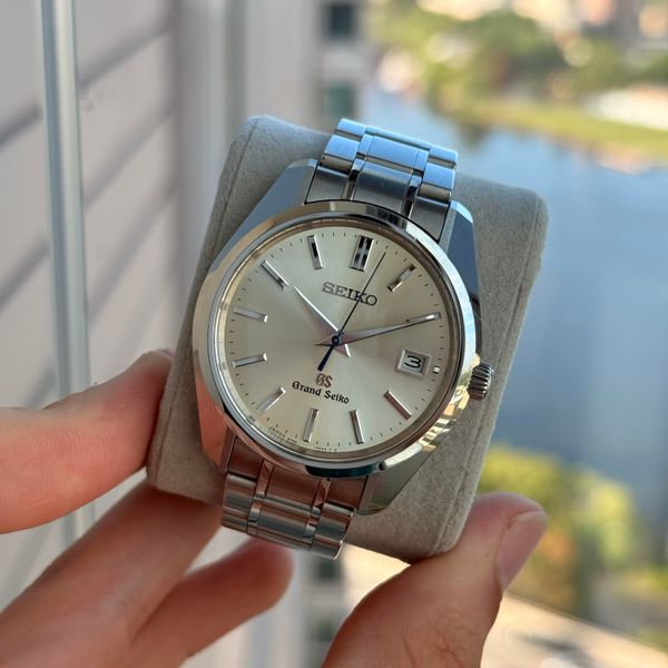 [WTS] Grand Seiko 44GS SBGV005 $1550 SHIPPED
