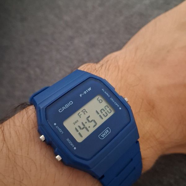Casio F-91W blå
