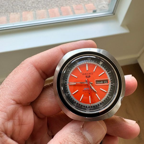 [WTS] Seiko 5 Sports 6119-6400 Orange Dial “UFO” – Arabic/E…