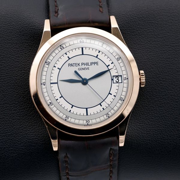 [WTS] Patek Philippe Calatrava 5296R-001 . Blue Hands. 18K …