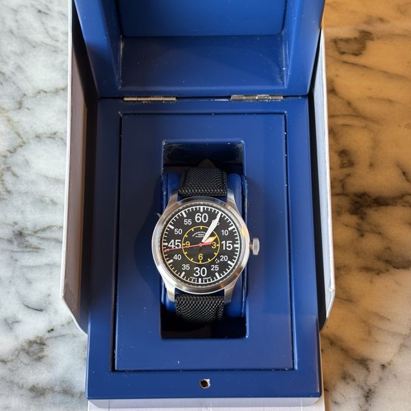 Muhle Glashutte Terranaut 2 ref M1-37-10