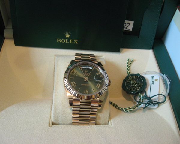 Fs: Rolex 18k rose gold green dial president