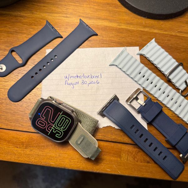 [WTS] Apple Watch Ultra 2 Natural Titanium w/ 2 Apple OEM B…