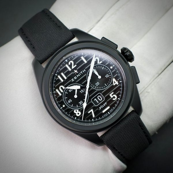 [WTS] Zenith Pilot Big Date Black Ceramic Flyback Chronogra…