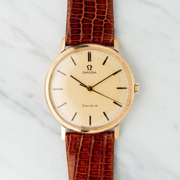 Omega Genève 9k Yellow Gold Cal. 601