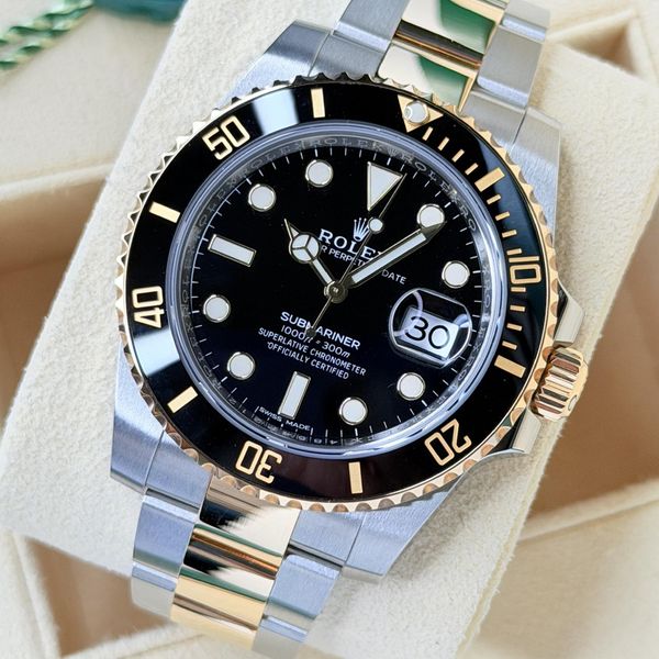 [WTS] Two-Tone Gold + Stainless Steel Black Rolex Submarine…