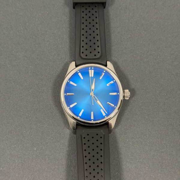 [WTS] H. Moser & Cie Pioneer Centre Seconds Arctic Blue 40m…