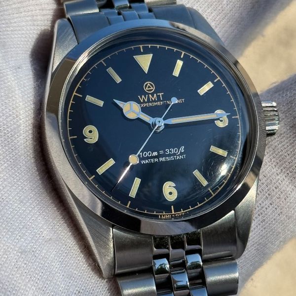 WMT Barracuda Glossy Dial Explorer Bold