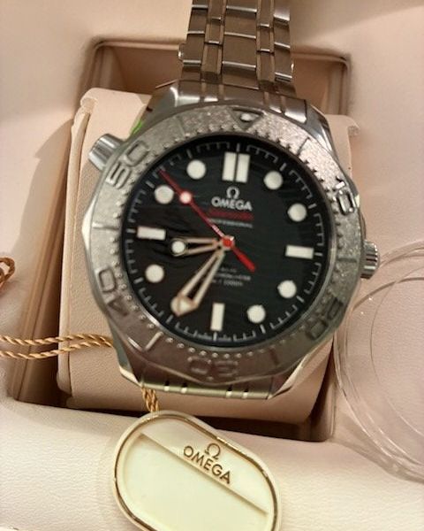 FS - Omega Seamaster Nekton Edition on bracelet