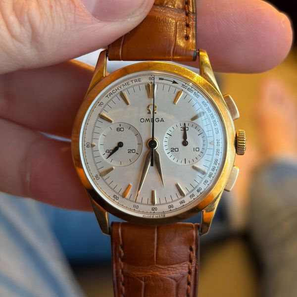 Vintage 1950s Omega Chronograph Ref. 2872-10 | 18k Solid Go…