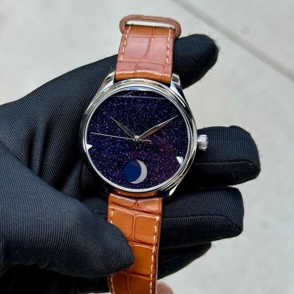 H. Moser & Cie Endeavour