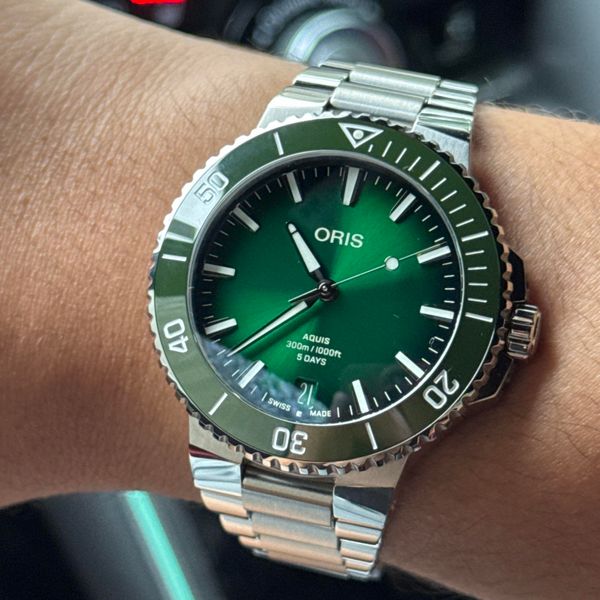 [WTS] Oris Aquis Date Calibre 400 Green 43.5mm 2025