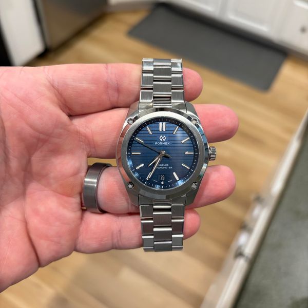 [WTS] PRICE DROP - Formex Essence 39 in Blue - 2 weeks old
