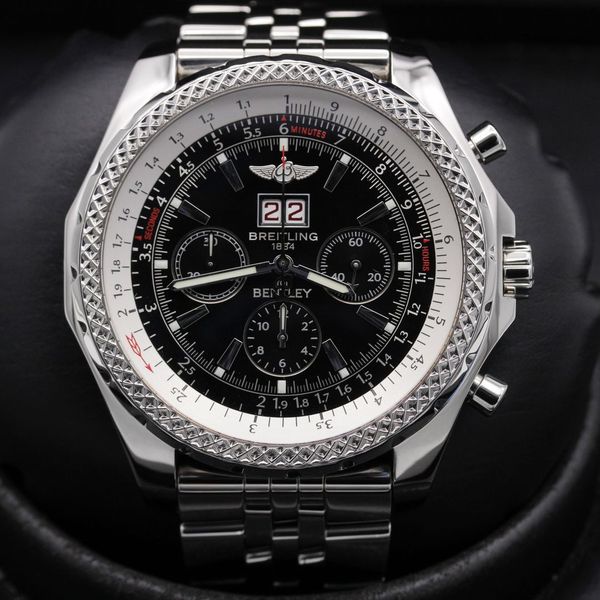 FSOT: Breitling Bentley 6.75 "Big Date Chronograph" - A4436…
