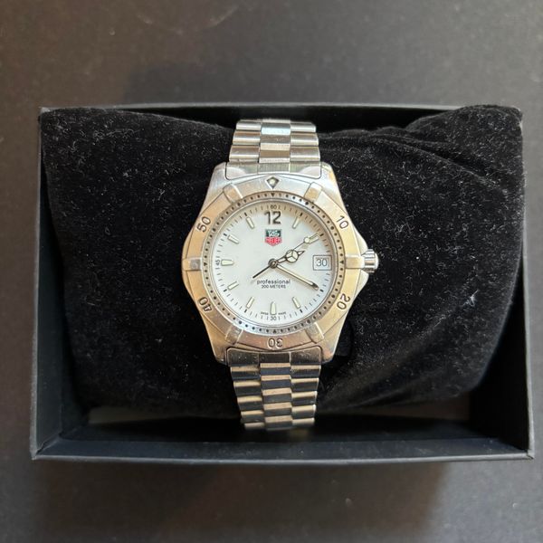 [WTS] Tag Heuer 2000 Professional White Dial Quartz