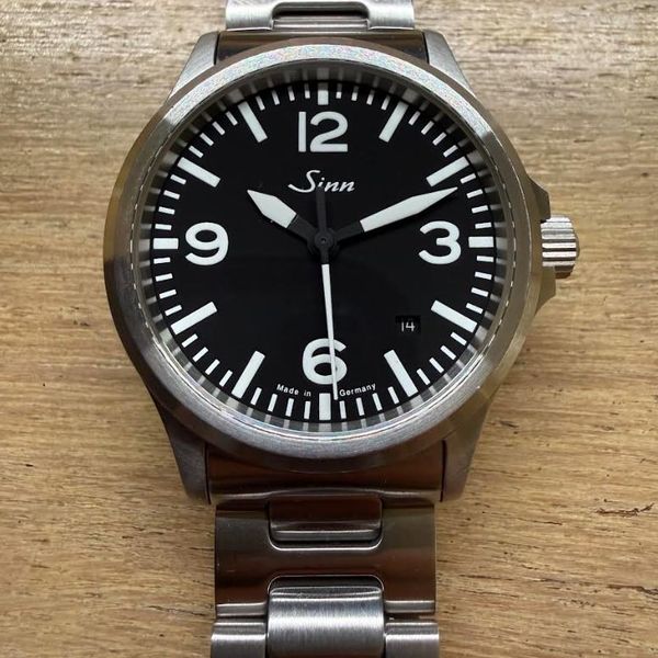 WTS: Sinn 556A on Bracelet