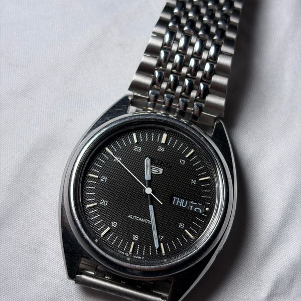 [WTS] Vintage Seiko 5 Military Style Waffle Dial Watch