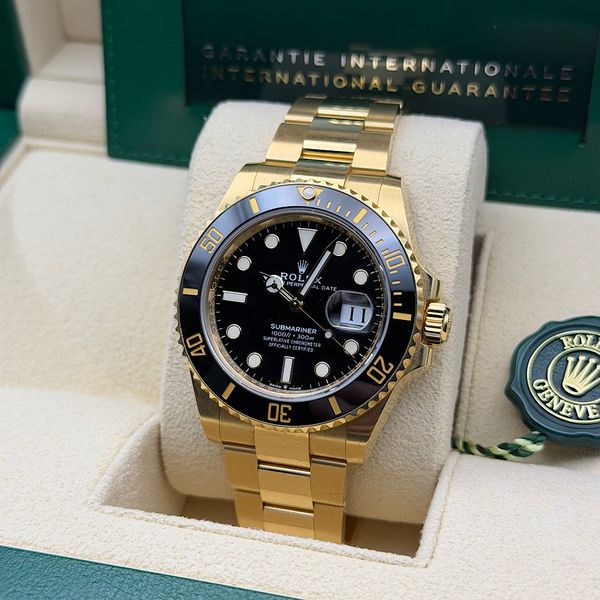FS: 126618LN Rolex Submariner Date Full Gold Black Dial COM…