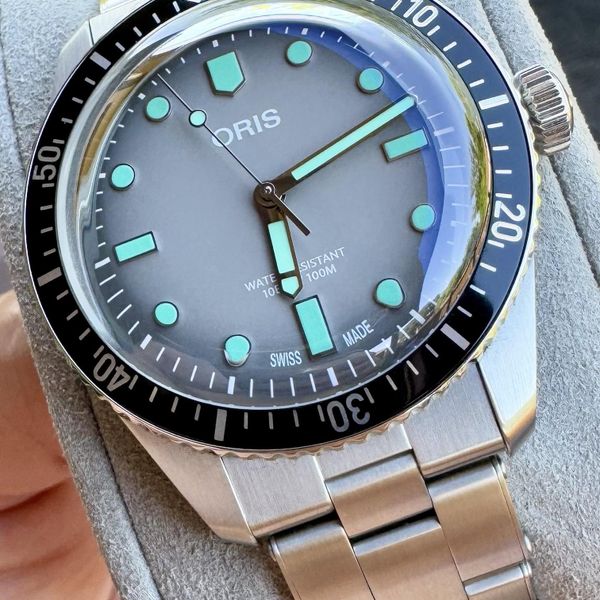 [WTS] Oris Diver Sixty-Five Glow, 40mm, Excellent Condition…