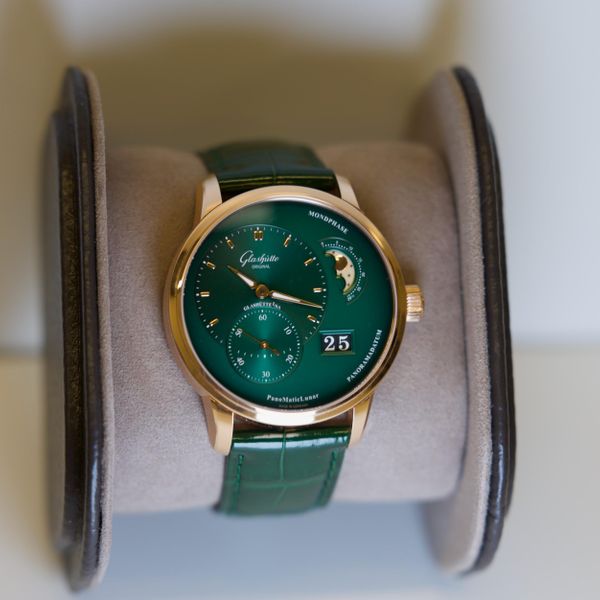 [WTS] Glashütte Original PanoMaticLunar in Rose Gold, Green…