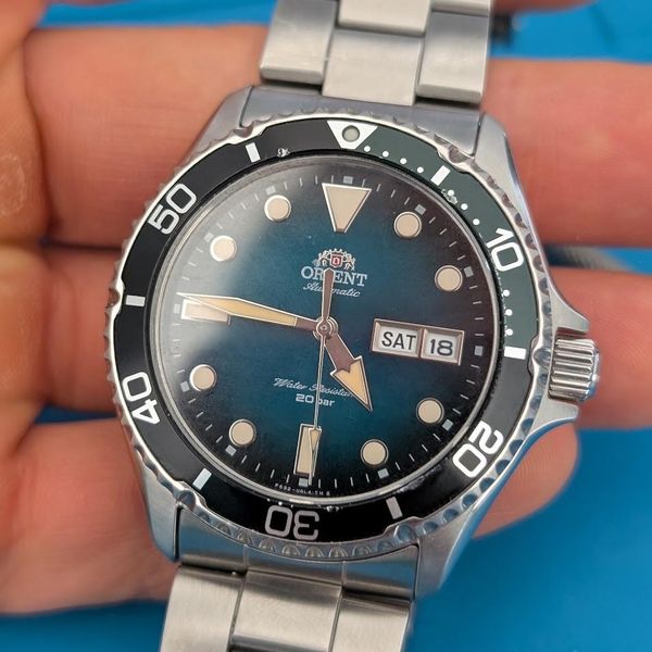 [WTS] Orient Kamasu II (AA08) green gradient dial (full kit)