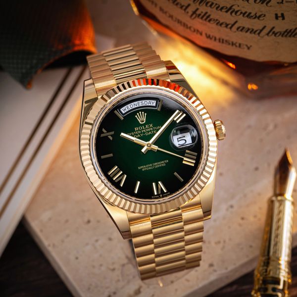 FSOT: Rolex Day Date 40 Green Ombré Dial 18K Yellow Gold 22…