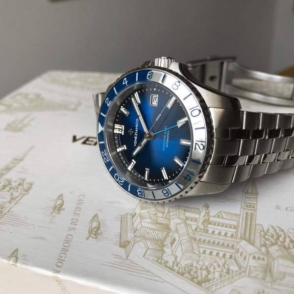 Venezianico Nereide GMT 39mm, blau, Miyota 9075 aus 4/26 Fu…