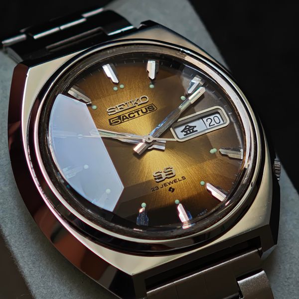 [WTS] Seiko 5 Actus SS 6106-7700 | Rare Amber Whirlpool Dia…