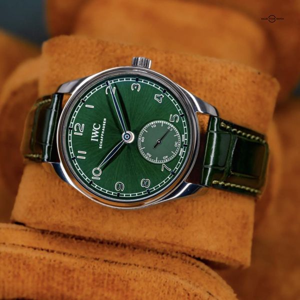 FS:  IWC Portugieser Automatic 40 IW358310 Green Dial Steel…