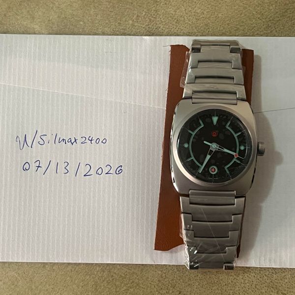 [WTS] Direnzo DRZ02r Sandblasted Black Dial Special Edition…
