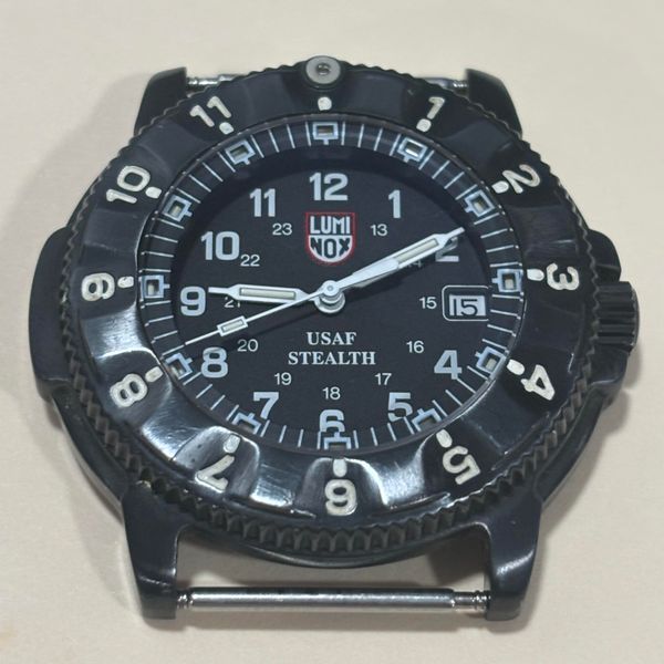 Luminox F-117 Nighthawk