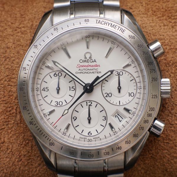 [WTS] 40mm Omega Speedmaster Automatic Date Chronometer Ref…