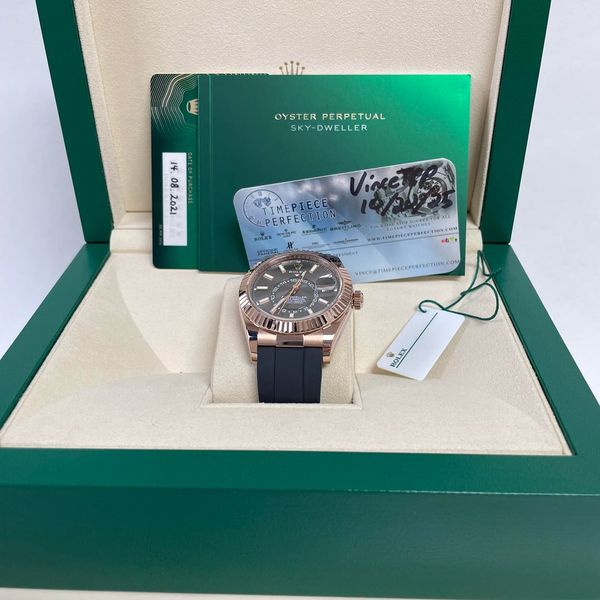 [wts] Rolex Sky-Dweller Skydweller Rose Oysterflex 326235 R…