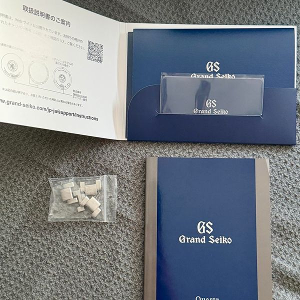 [WTS] Grand Seiko SBGP011 Quartz Full Set 2024