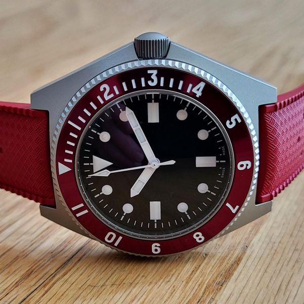[WTS] Benrus Type 1 reissue with red bezel