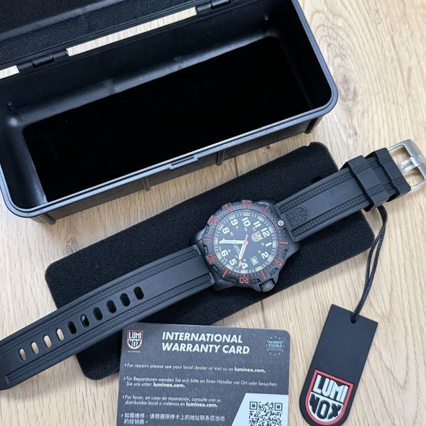 Luminox 8800 (8895) series