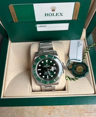 FS: Rolex Submariner Date Ref. 116610LV “Hulk"