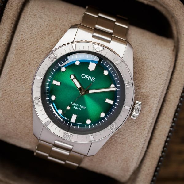 [WTS] 2026 Oris Divers Sixty-Five 38mm | Stunning Green Dia…