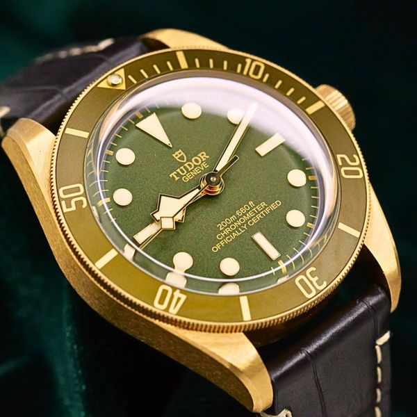 FSOT: Tudor Black Bay 58 Green Dial Brown Bezel Brown Leath…