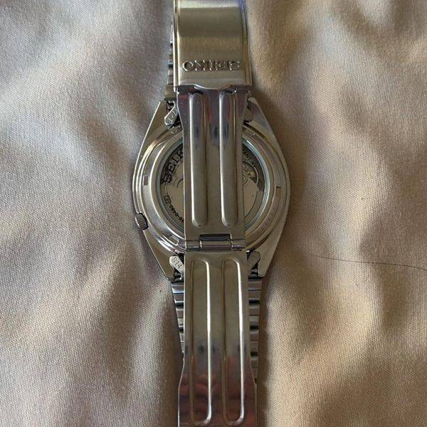 [WTS] Seiko 5 Sports Blue Men's Watch - SNXS77