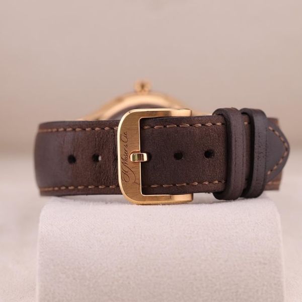[WTS] H. Moser & Cie. Venturer Small Seconds Purity Red Gol…