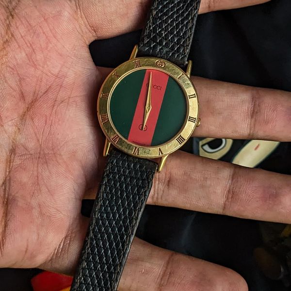 [WTS] Gucci 3000.2M - 18K Gold-Plated Quartz Watch with Red…
