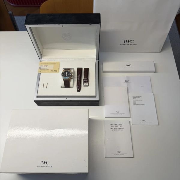 IWC 3717-13 (Pilot Chronograph18k)